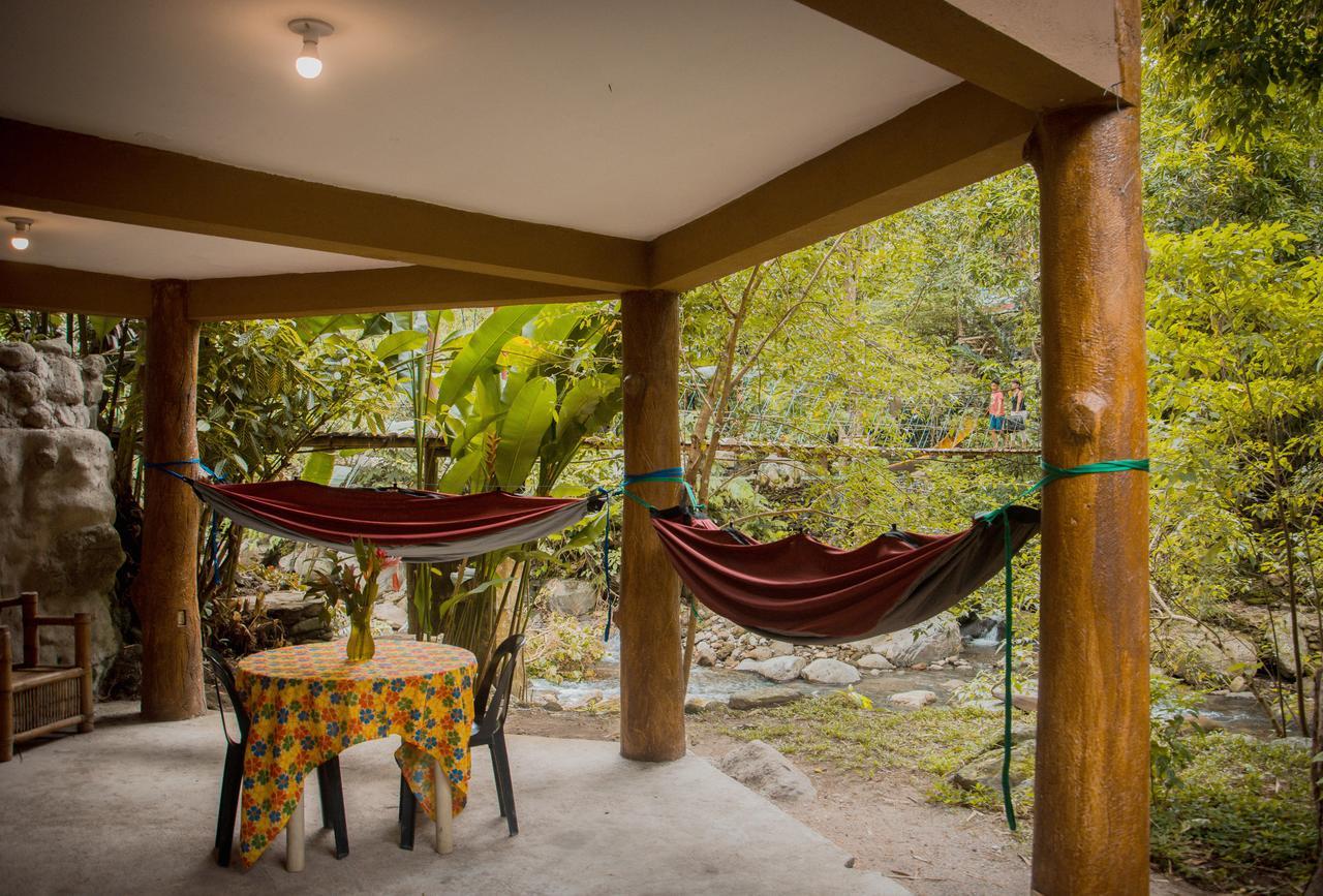 Forest Camp Resort Valencia  外观 照片