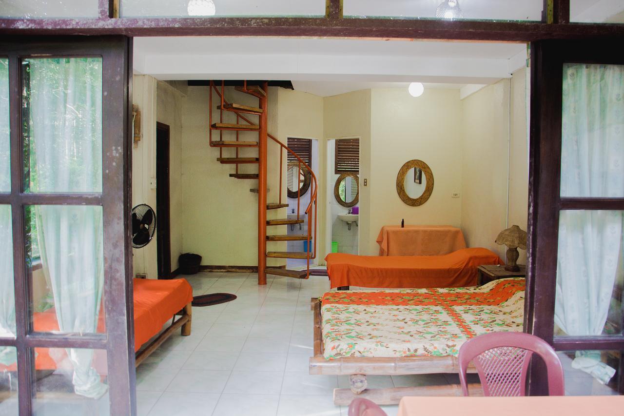 Forest Camp Resort Valencia  外观 照片