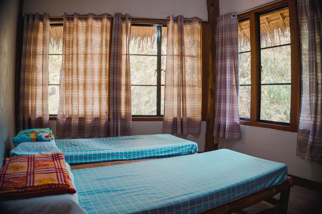 Forest Camp Resort Valencia  外观 照片